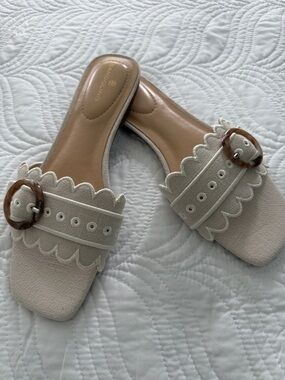 Bandolino Cream Scalloped Slide Mules with Tortoiseshell Buckle